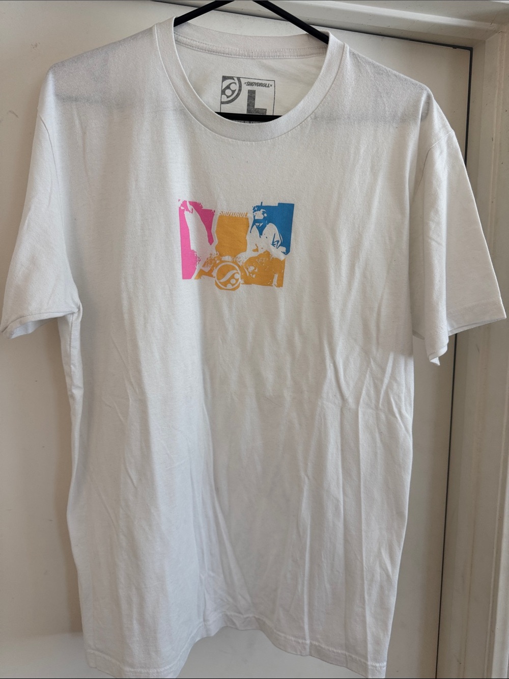 Shoyoroll vintage White Graphic T-Shirt with Pink, Yellow & Blue Print